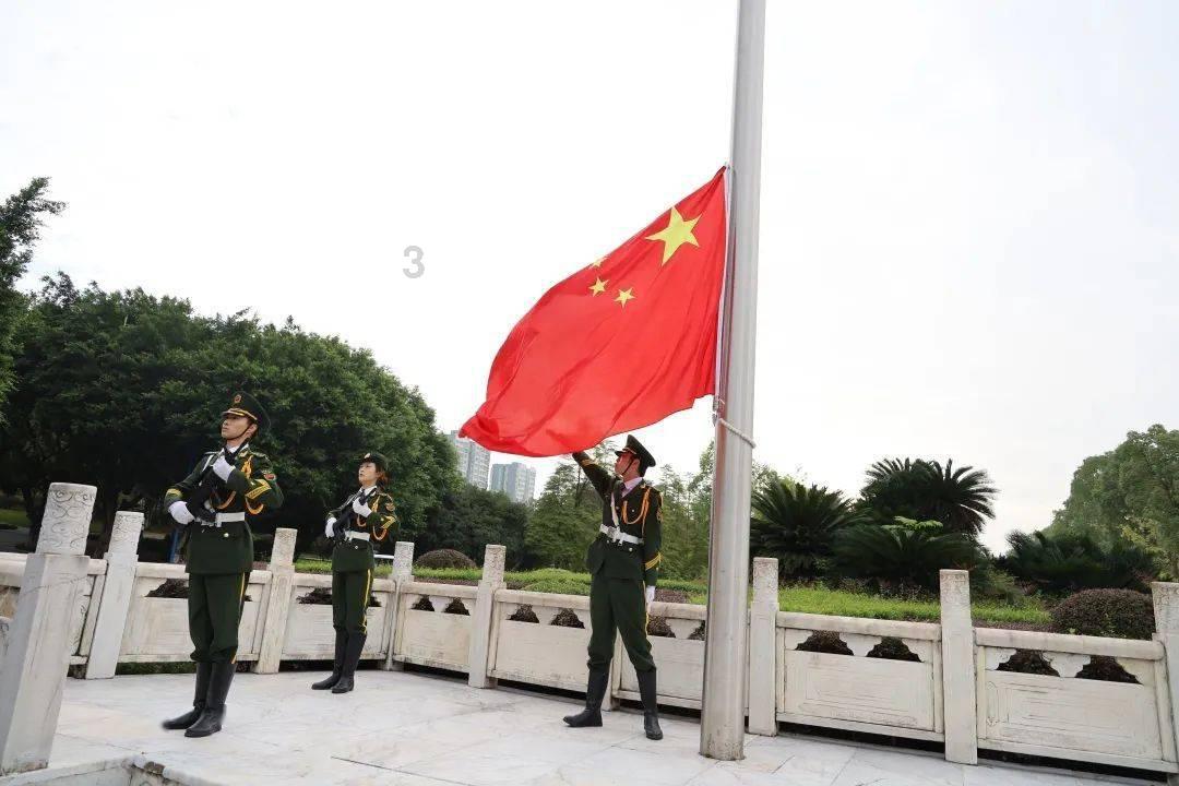 为百万村民送光影
